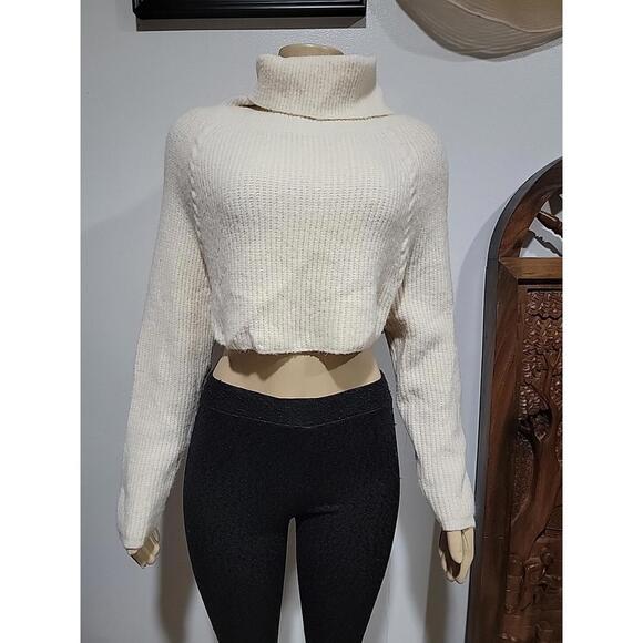 12th Tribe No Chill Ivory Crop Knit Ribbed  Sweater- S/M NWT #R1 - Picture 4 of 9